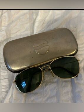 Vintage Pepsi metal glasses case & Aviator Sunglasses gold frame Green Lenses
